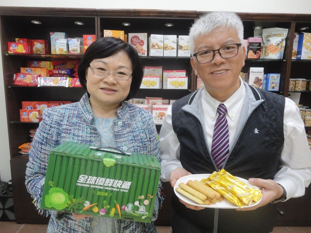 搶救菜金菜土 彰縣高麗菜棒餅乾今上市 搶救菜金菜土 彰縣高麗菜棒餅乾今上市